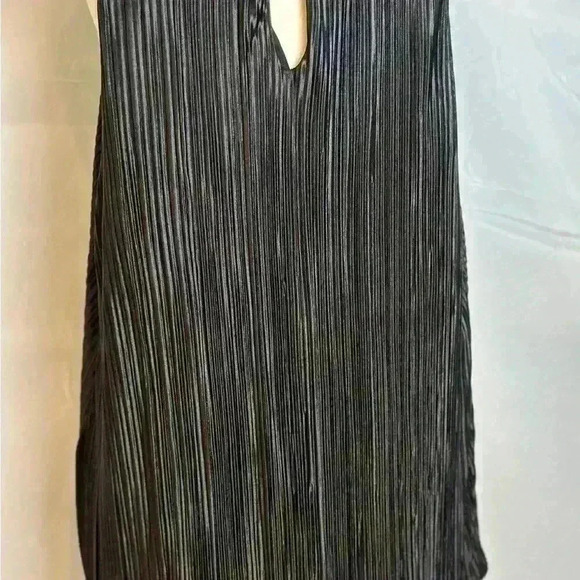 A New Day Black Pleated Polyester Blouse (Size XXL) - Picture 3 of 9